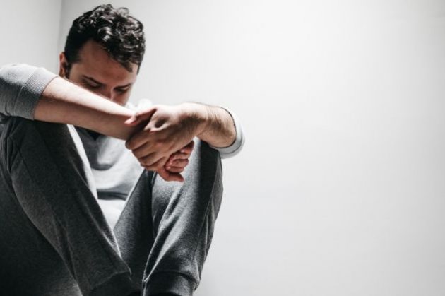 ¿Cómo saber si estoy triste o estoy deprimido?